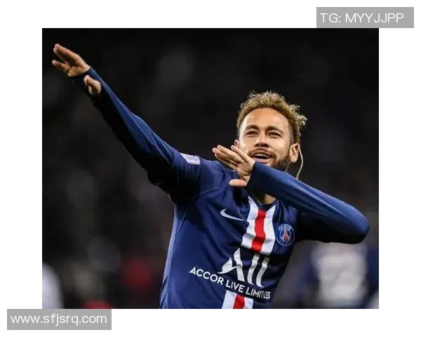 法甲重磅！巴黎圣日耳曼宣布签下世界级前锋，引发球迷狂热炒作
