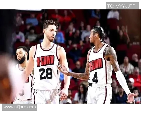 火箭击败马刺，晋级西部次轮